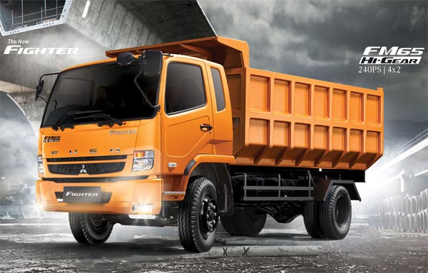 fuso-fighter-depan